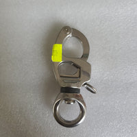 Snap shackle